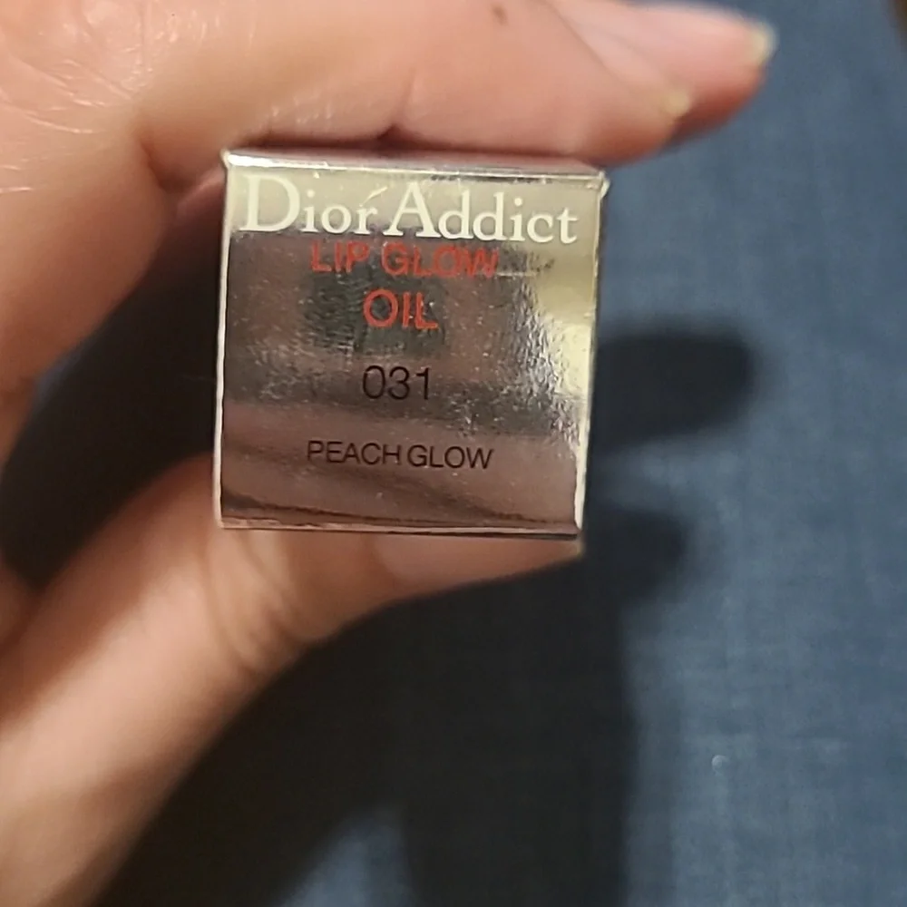 Dior Addict Lip Glow Oil shade 031 Peach Glow LIMITED EDITION
